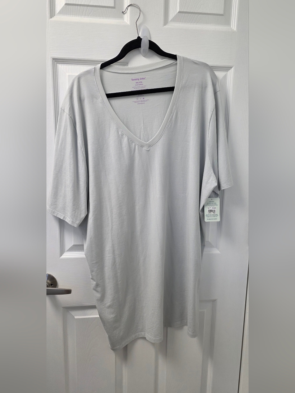Tommy John Light Gray V-Neck Short Sleeve Tee